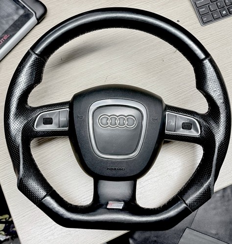 Audi three spoke - audi, three-spoke
