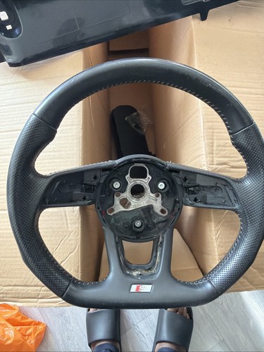 Audi flat bottom - flat,
