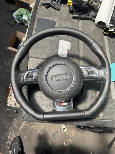 Audi line flat bottom - audi,